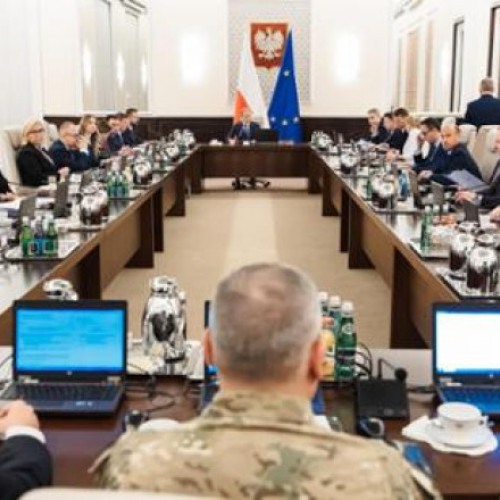 Descoperite dispozitive de ascultare în sala de reuniune a guvernului polonez