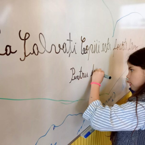 Consiliere pentru copiii din județul Mureș cu părinți plecați în străinătate în timpul sărbătorilor