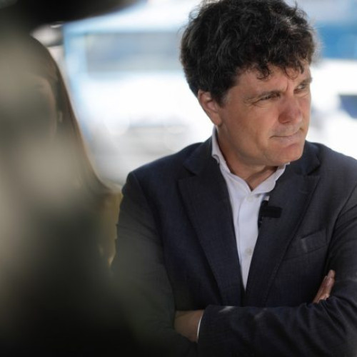 USR tace în fața unui contract secret al lui Nicușor Dan cu un afacerist pro-rus