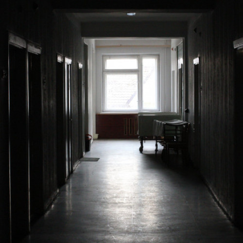 Un bărbat și-a ucis soția pentru că nu își mai permitea să plătească pentru tratamentul ei medical