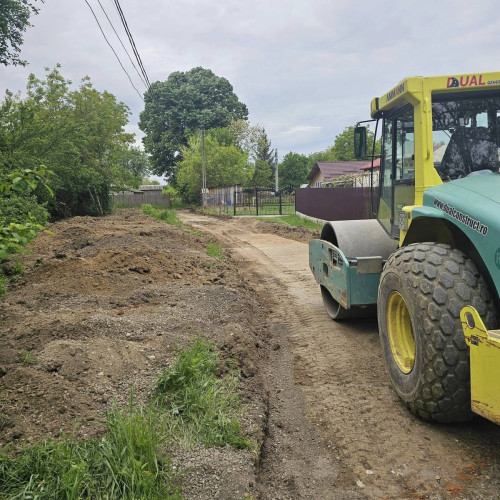 Lucrările la rețeaua de apă din Gura Foii progresează rapid