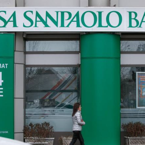 Intesa Sanpaolo aprobă preluarea First Bank de către Intesa Sanpaolo S.p.A.