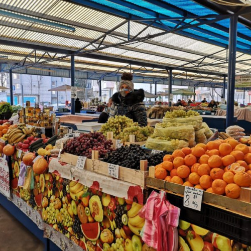 Sute de tone de fructe şi legume retrase din vânzare în aprilie