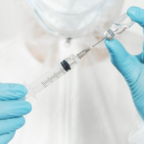 AstraZeneca anunță că retrage de pe piaţă vaccinul anti-COVID-19