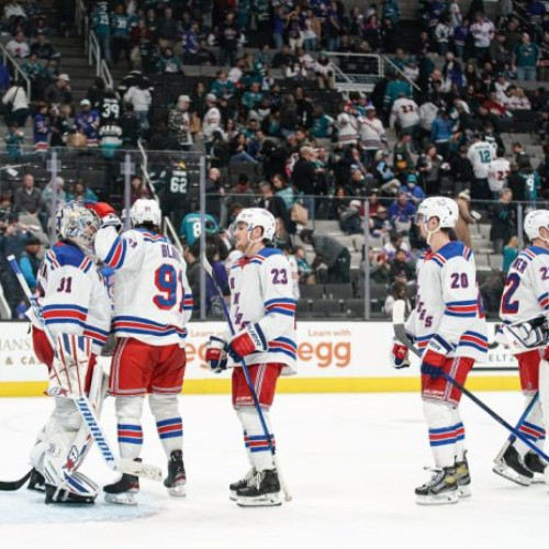 Hochei: New York Rangers și Colorado Avalanche, rezultate pozitive în play-off-ul NHL pentru Rangers și Avalanche.