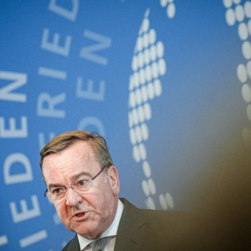 Germania amenință să oprească livrările de arme către Israel, urmărind exemplul SUA