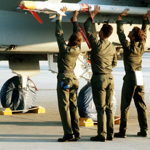 România va primi rachete AIM-9X Sidewinder de ultimă generație pentru avioanele F-16, decizie luată de SUA