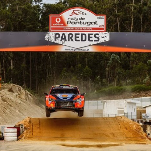 Belgianul Neuville, câştigător în proba specială a Raliului Portugaliei (WRC)