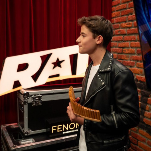 Cristian Ciauşu din Brăila, semifinalist la "Românii au talent" 2024, selectat de juriu cu Golden Buzz