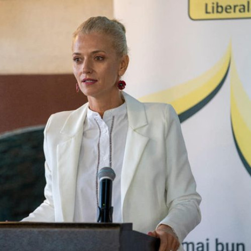 Ministrul Justiţiei: Creşte alarmant consumul de droguri în rândul copiilor