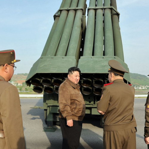Kim Jong Un a testat din nou lansatorul de rachete și a inspectat artileria nord-coreeană