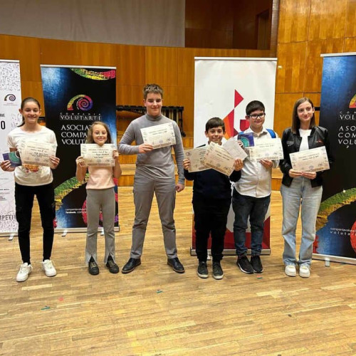 Elevii din Alba au obținut premii la un concurs regional de muzică