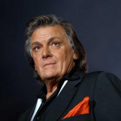 Starea de sănătate a lui Florin Piersic se îmbunătățește: Actorul a reușit să se ridice din pat și să înceapă recuperarea