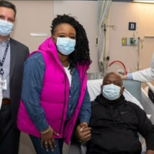 Primul pacient cu rinichi porcin dezvoltat genetic a decedat după transplant