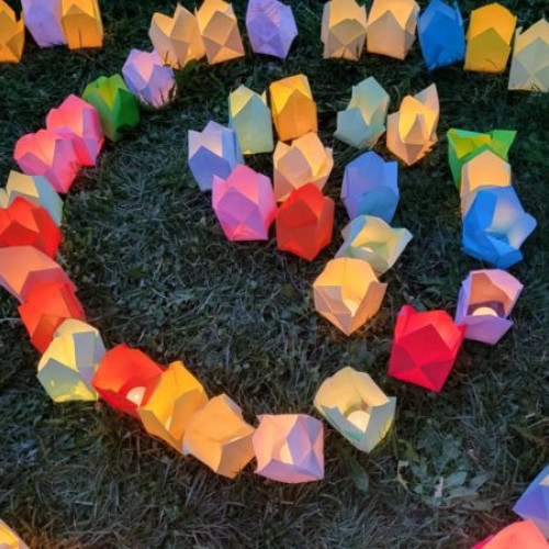 Cercetașii din Târgu Mureş au luminat Cetatea în a 11-a ediţie a Festivalului Luminii