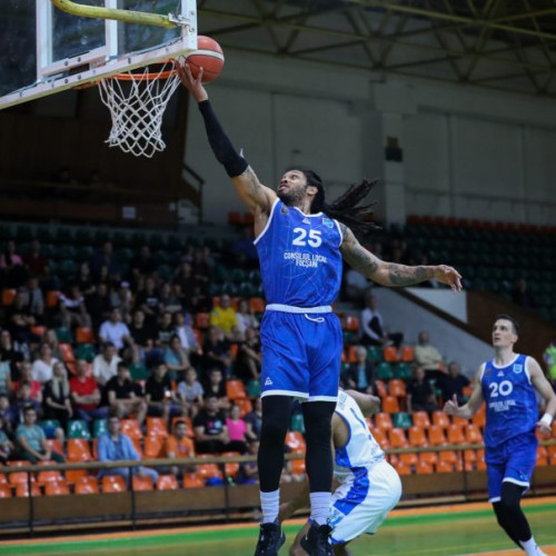 CSM Focșani 2007 câștigă play-out după un meci dramatic cu CSM Târgu Jiu