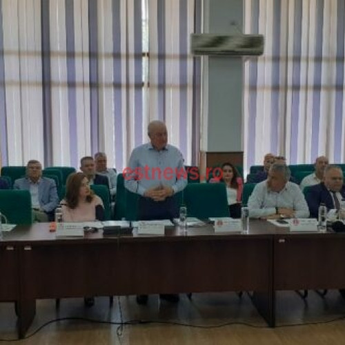 Procentul de femei și bărbați în conducerea firmelor din Vaslui: 36,48% și, respectiv, 63,52%. Datele recente ale Registrului Comerțului arată creșterea numărului de firme înmatriculate, cu 427 într-un interval de patru luni, dar și o pierdere de 490 de firme în ultimele luni ale anului trecut.