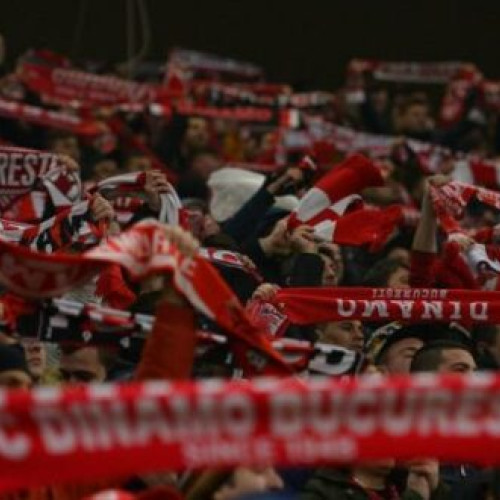 Suporterii lui Dinamo, sfătuiți de fostul antrenor Daniel Pancu. Onoarea și preocuparea financiară sunt la baza unui mare brand în fotbalul românesc.