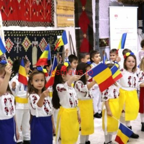 Preșcolarii din Grupele Mari de la Grădinița cu Program Prelungit Nr. 3 Vaslui au sărbătorit Ziua Națională cu activități la Muzeul Județean Vaslui