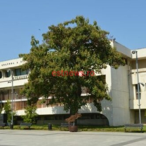 Asatzi, debutează TinfestEU în Vaslui: spectacole de teatru și improvizație la Casa de Cultură