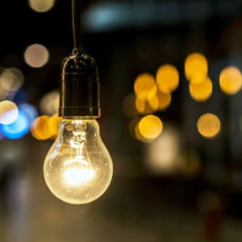 Legea privind sprijinul pentru persoanele vulnerabile a fost promulgata de Președinte Iohannis