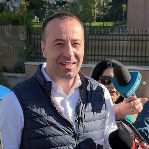 30 de străzi din Suceava vor avea iluminat modernizat, anunță viceprimarul Lucian Harșovschi