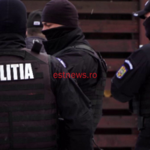 Trei bărbați reținuți pentru camătă și șantaj în Negrești