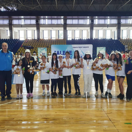 Concurs antidrog: Elevi din Targoviste si-au demonstrat abilitatile la Sala Sporturilor