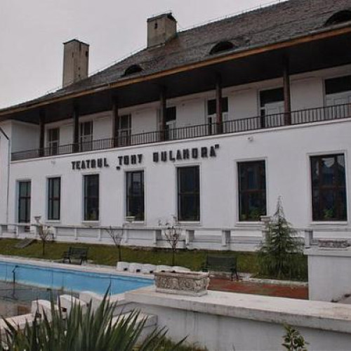 Dulcea Pasăre a Tinereții" Debutează cu Succes la Teatrul "Tony Bulandra" din Târgoviște