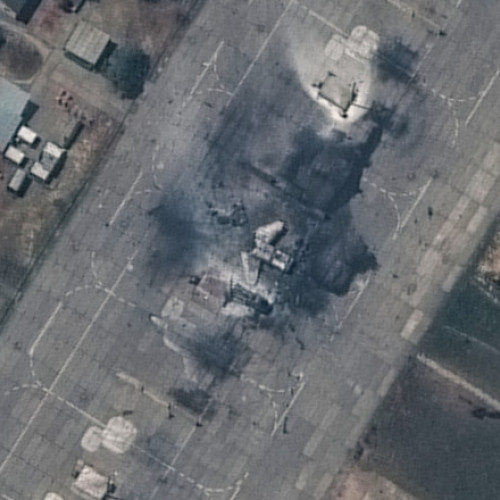 Galerie Foto Avioane arse și clădiri distruse. Imagini din satelit arată dezastrul făcut de ucraineni la baza aeriană rusă Belbek din Sevastopol