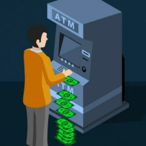 Un bărbat condamnat în România pentru spargerea a două bancomate, găsit și extrădat din Spania. S-a gândit să scape de pedeapsă furând bancomatele întregi - povestea lui Gal Ernest.