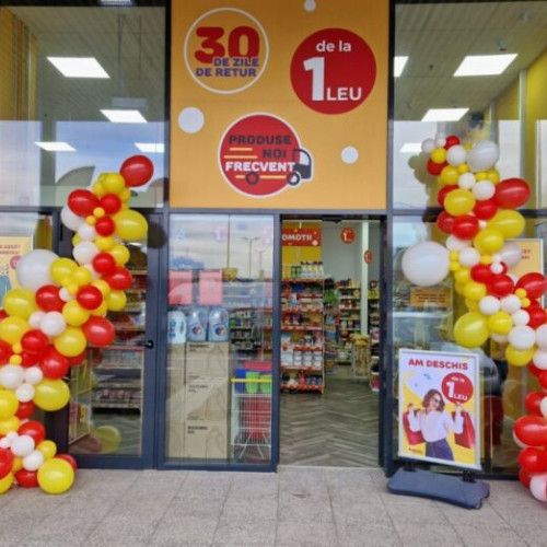 Magazinul Aurora Multimarket din Focșani oferă mii de produse la prețuri accesibile! Vino să descoperi produse începând de la doar 1 leu! Urmărește-ne pe Facebook pentru a fi la curent cu cele mai atractive oferte!