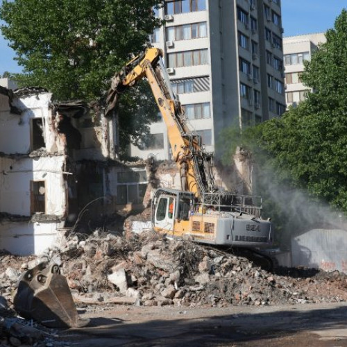 Noua școală modernă și prietenoasă către mediu - Primăria Sectorului 3 demarează reconstrucția Școlii Gimnaziale nr. 16 „Voievod Neagoe Basarab” prin demolare a clădirii vechi