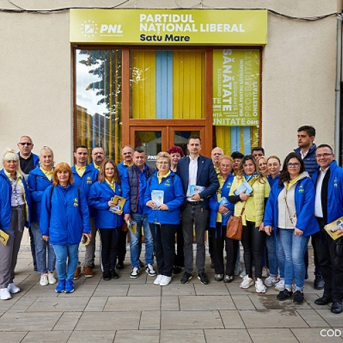 PNL Satu Mare interacționează cu locuitorii din piețele orașului. Populația are încredere în Adrian Cozma ca viitor președinte al Consiliului Județean