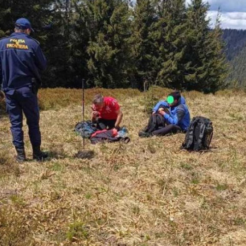 Un ucraian aflat pe munte de trei zile a fost salvat cu ajutorul elicopterului SMURD