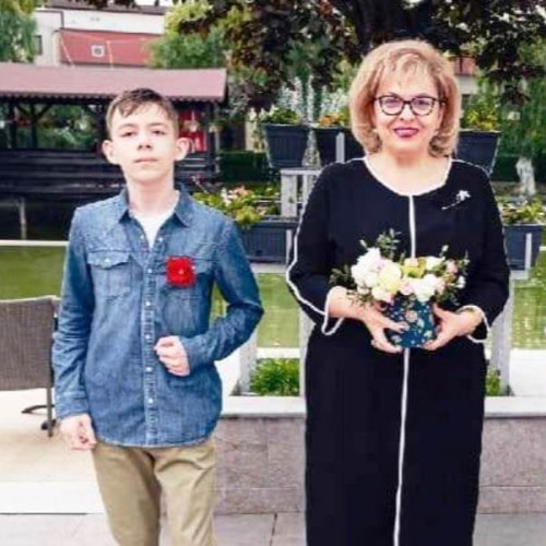 Elevul Ducu Ungureanu, de la Colegiul Național „Al.I.Cuza” din Focșani, a ocupat al II-lea loc la Concursul Național de Lingvistică „Alexandru Philippide” desfășurat la Iași, sub îndrumarea prof. dr. Livia Marcu.