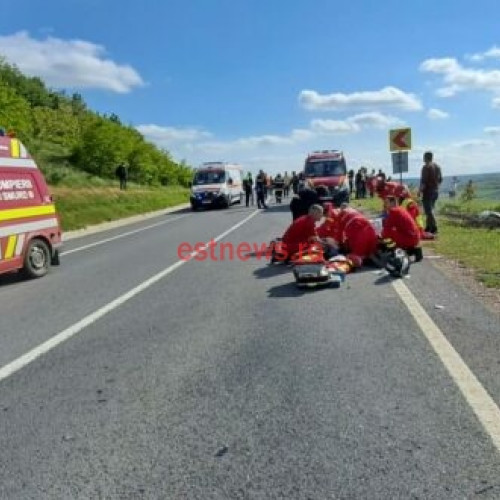 Accident fatal în comuna Ciortești: trei persoane au murit și altele două sunt în pericol de viață la granița dintre județele Vaslui și Iași.