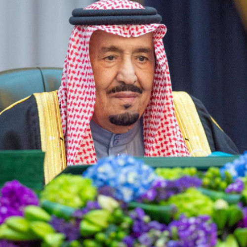 Salman al Arabiei Saudite suferă de o boală pulmonară: va fi tratat la Palatul Al Salam din Jeddah