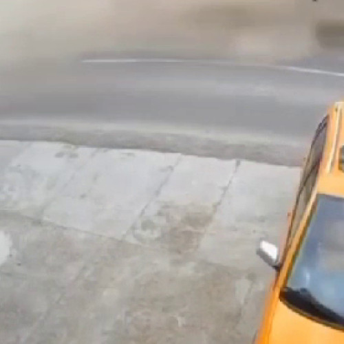 2 tineri scăpați în urma unui accident rutier în Vicovu de Sus.

Doi tineri au supraviețuit după ce s-au răsturnat cu mașina pe șosea. Detalii și VIDEO într-un accident din Vicovu de Sus.