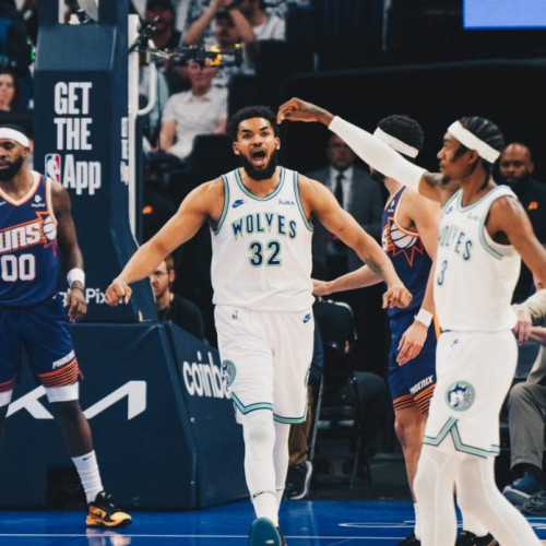 Indiana Pacers și Minnesota Timberwolves se înfruntă în finala Conferințelor NBA pentru un loc în finala campionatului