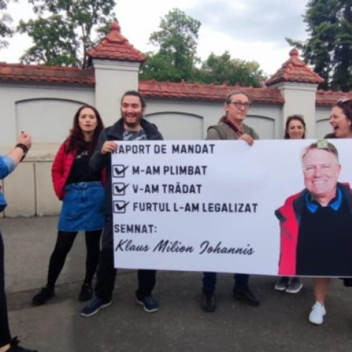 Flashmob Anti Coruptie, Manifestare la Cotroceni Dupa Dezincriminarea Evasiunii Fiscale de catre Iohannis