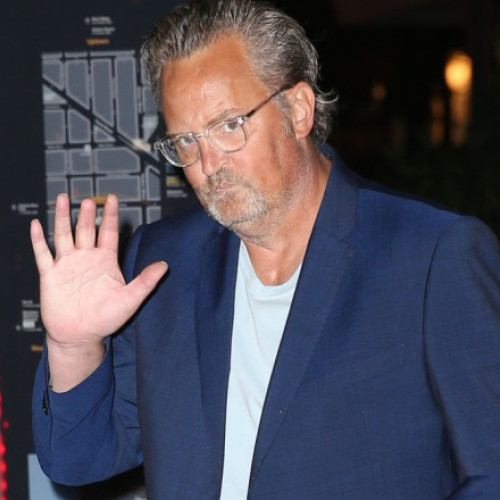 Anchetă deschisă de Poliţia din Los Angeles privind moartea actorului Matthew Perry