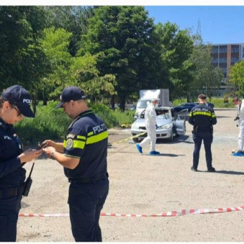 Tatăl a doi copii din Suceava, s-a ars cu benzină în mașină - INCIDENT VIDEO