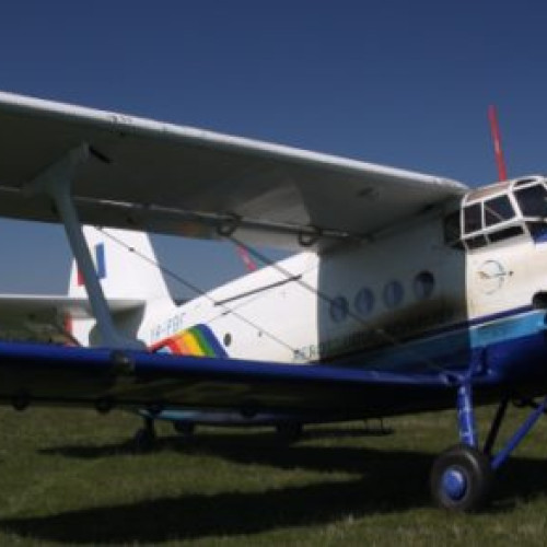 Copiii invitați la ziua porților deschise de 1 Iunie la Aerodromul din Târgu Mureș!