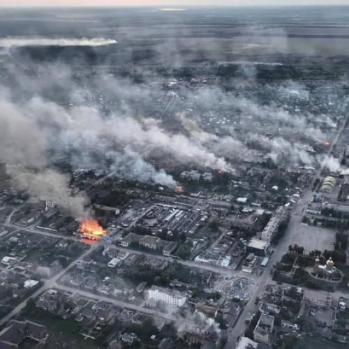 Armata lui Putin a distrus complet primul oraș în regiunea Harkov: Au mai rămas doar 100 de oameni