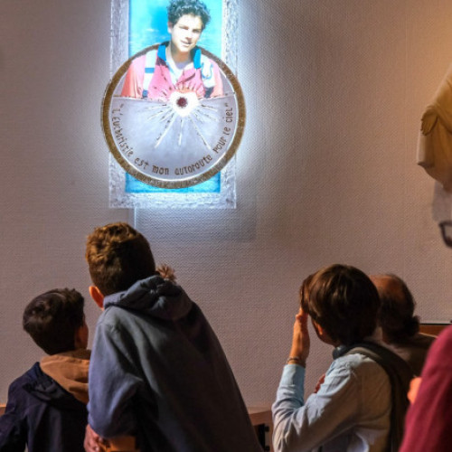 Un adolescent italian mort în 2006 ar putea fi declarat sfânt de Biserica Catolică. Papa Francisc atribuie al doilea miracol.