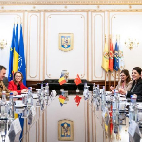 Ministrul Apărării Naționale Angel Tîlvăr s-a întâlnit cu șeful industriei de apărare din Turcia