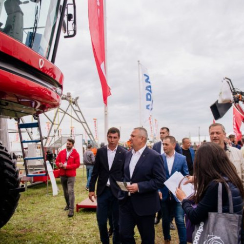 Agricultura României - oportunitate strategică de dezvoltare, afirmă Ciucă