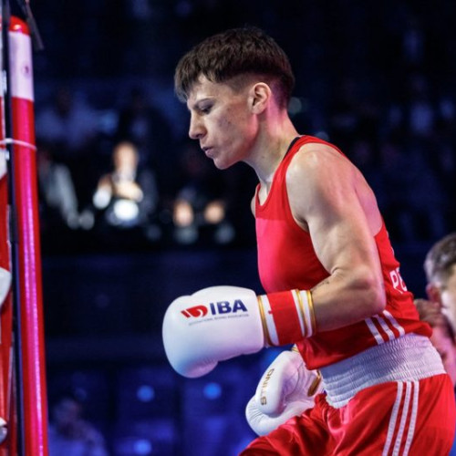 Șase pugiliști români participă la ultimul turneu preolimpic în Bangkok