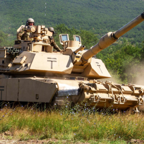 Exclusiv România ar putea deveni principalul producător de muniție din Europa pentru tancurile Abrams. Anunțul ministrului Economiei